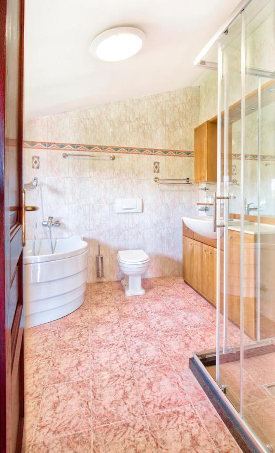 Villa Sveta Eufemija Bed End Breakfast I ロヴィニ エクステリア 写真