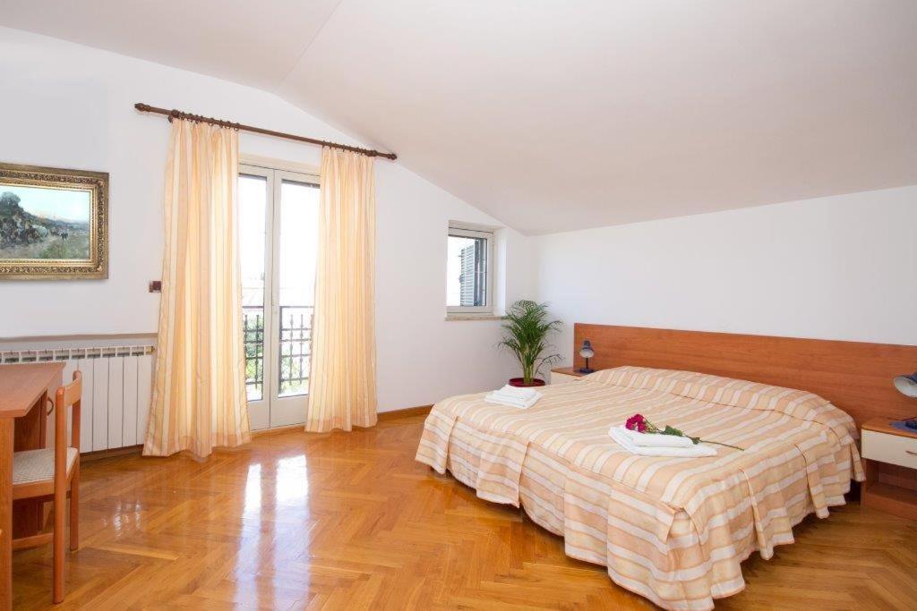 Villa Sveta Eufemija Bed End Breakfast I ロヴィニ エクステリア 写真