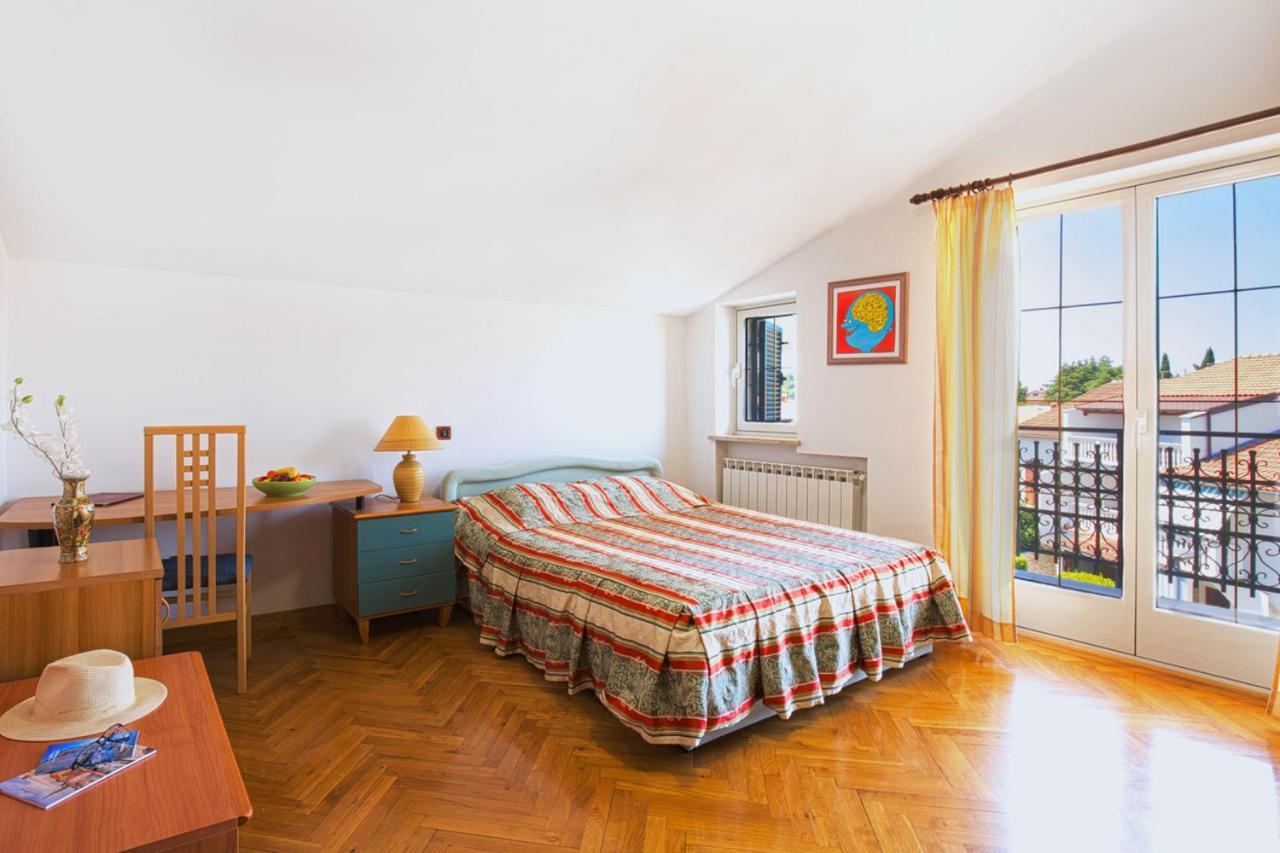 Villa Sveta Eufemija Bed End Breakfast I ロヴィニ エクステリア 写真